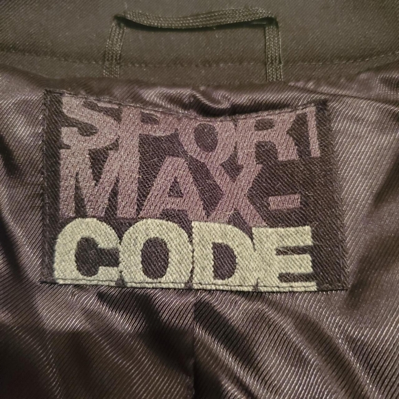 Sportmax Code Leather Sleeve Blazer! - Picture 2 of 4